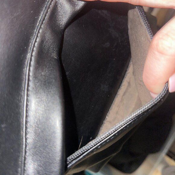 Mat & Nat Black Munich Backpack Loom Collection - Picture 9 of 11